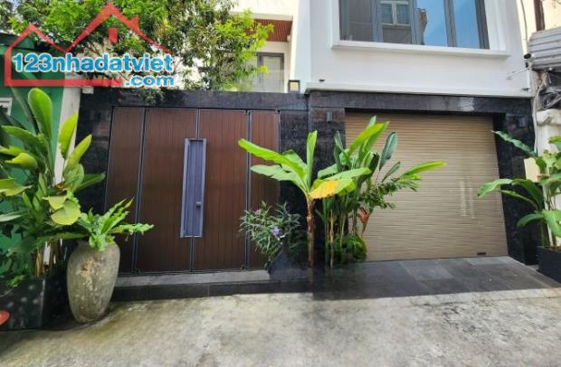 Biệt thự Nguyễn Thông Quận 3 100m2 Full nội thất zịn chỉ 28 tỷ
