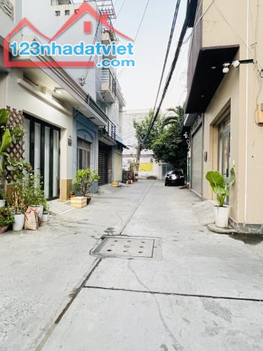 Lê Đình Thám - HXH Thông - Nhà Đẹp 4 Tầng-60m²-Sổ Vuông-Gần Chợ,Trường Học, chỉ 6.x Tỷ. TL - 1