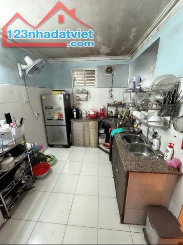 Bán nhà Đà Nẵng, Cầu Tre, Ngô Quyền, Hải Phòng. 2 tầng, 55m2, 1,98 tỷ. Ngang 4m, d2 - 1