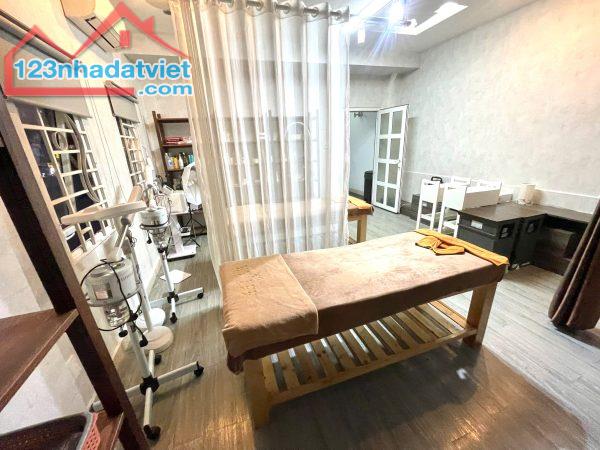 Quận Tân Bình, Sang Rẻ 98 tr, Spa Decor Bao Đẹp – Mới Gân Khu Vip Sân Bay, Tel : - 1