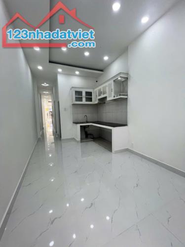 Giảm 600tr Nhà MT 2 tầng Nguyễn Oanh GV, 100m2, 4.1x30m chỉ 1x tỷ - 2