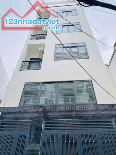 Bán căn hộ dịch vụ 3 tầng gò vấp, p6 đường Nguyễn Oanh Doanh thu 36 triệu/Th