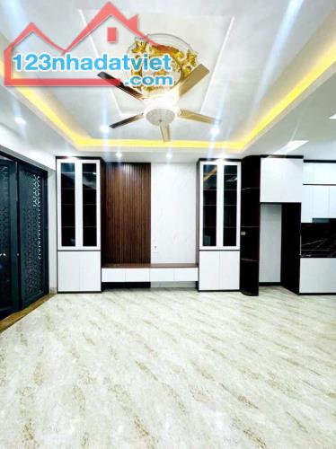 NHÀ ĐẸP - KHU VIP - CHỦ THÂN THIỆN - QUÁ TIỆN ĐỂ RA HỒ TÂY - 1