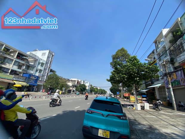 Bán gấp nhà mặt tiền Tên Lửa, Bình Tân, 9x20m, 3.5 tấm, 38.6 tỷ - 1