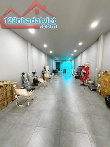 Nhà Mặt Tiền kinh doanh (113.6m2) đường Phạm Hùng P9Q8 - 1