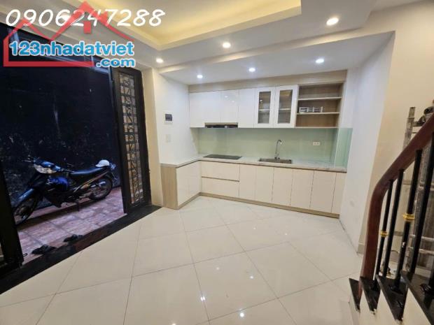 0987.063,288 BÁN NHÀ  5 TẦNG - MT5 M 3 NGỦ 5.65 TỶ TẠI QUAN HOA- CẦU GIẤY- GẦN PHỐ - 1