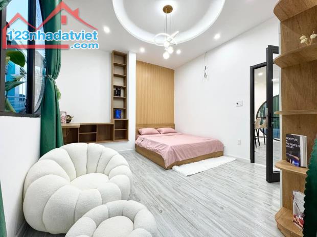► Kiệt gần Trưng Nữ Vương khu Chợ Mới, Phố Đi Bộ Bạch Đằng, 72m2, 2 tầng mới hiện đại, - 4