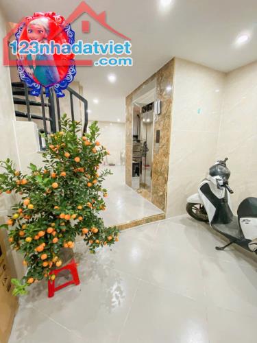 Bán Nhà Phan Phù Tiên. Đống Đa. 6 Tầng Thang Máy. DT 38m2. MT 3,8m. Giá 9,48 Tỷ. - 4