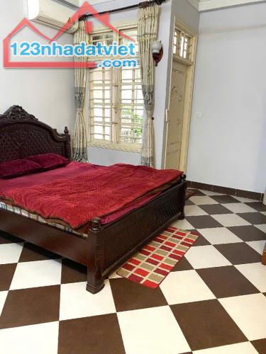 CẦN BÁN - NHÀ NGÕ 68 CẦU GIẤY - 40mx4T, MT: 4m - 7,38 tỷ - SỔ ĐỎ CC - 1