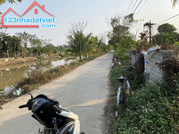 Cần Bán Đất Sổ Đỏ 400m2 Đội 6, xã Phú Hưng - Ý Yên - Nam Định - 2