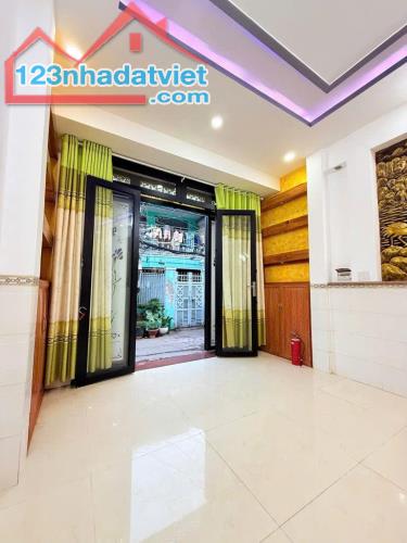 GIÁ MỚI Hơn 5 T.Ỷ - 💥💥💥 NHÀ 4 TẦNG MỚI ĐẸP - HẺM XE HƠI 🚘 TẬN CỬA - - KỀ BÊN AEON MALL - 1