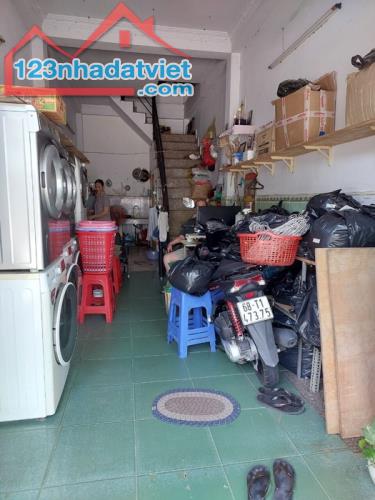 Nhà mặt tiền Dương Thị Mười – Kinh doanh tốt – Chỉ 4.5 tỷ!