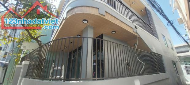 ♥ Nhà 2 mặt Kiệt Lê Đình Lý, 70m2, 2 tầng đẹp thoáng, ở ngay, 3.5x tỷ