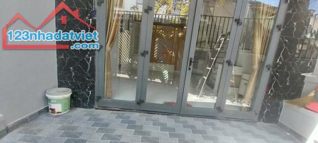 ♥ Nhà 2 mặt Kiệt Lê Đình Lý, 70m2, 2 tầng đẹp thoáng, ở ngay, 3.5x tỷ - 2