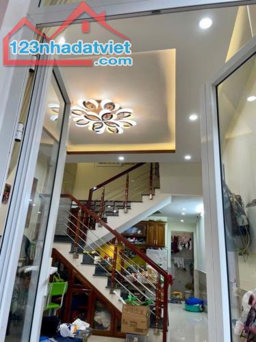 ♪Nhà Kiệt 408 Trưng Nữ Vương thẳng sát kiệt chính, 37m2, 2 tầng 2 mê đúc cứng, tâm huyết,