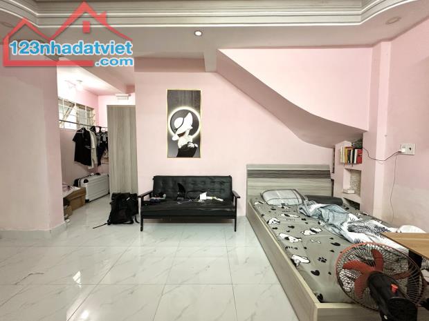 CHDV KHU PHAN XÍCH LONG,P7,PHÚ NHUẬN-NGANG-0M-55M2 A4-5TẦNG-9PHÒNG-3BƯỚC HXT 9.5TỶ - 3