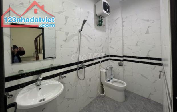 CCMN Quan Hoa 220m2- nội thất đầy đủ- 36,8 tỷ - 2