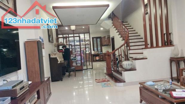 💎💎💎 PHÂN LÔ – MẶT TIỀN RỘNG - Ô TÔ TRÁNH - FULL NỘI THẤT - Ở SƯỚNG - KINH DOANH ĐỈNH 💎 - 3