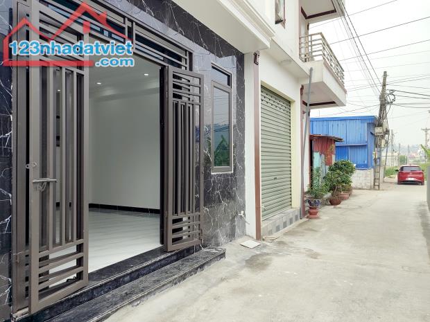 BÁN NHÀ ĐẸP 3 TẦNG MỚI - ĐỘC LẬP - GIÁ CHỈ 1 TỶ 9XX