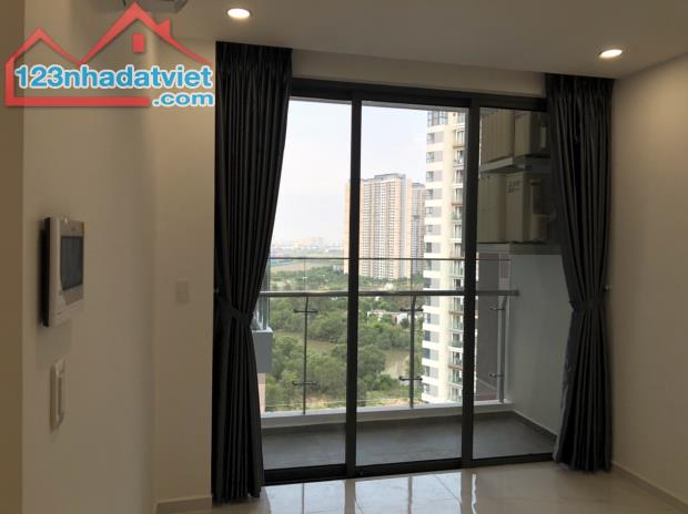Bán căn hộ 1PN giá siêu hời 2,2 tỷ mua là có lợi nhuận liền, đã có sổ hồng hướng Đông Nam - 1