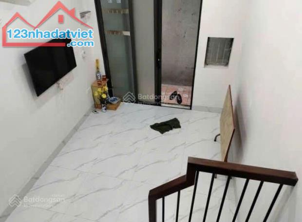 Chỉ 4.15 tỷ nhà Vũ Tông Phan - Khương Hạ 4 tầng 27m2 5m ra ô tô, đủ nội thất ở sướng - 3