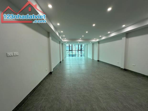 CỰC HIẾM- MẶT PHỐ VIP- Phố Chiến Thắng (Trần Phú) 105m2/7 Tầng/ MT 5m 35 Tỷ, Sổ đẹp nở hậu - 3