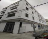Bán nhà Phụng Châu, Chương Mỹ, cách Đại học Thể dục Thể Thao 150m, DT 33m2 4 tầng giá 2,95