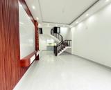 Nhà đẹp phố Trại Lẻ oto tải đỗ tận cửa