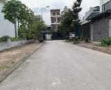 Bán 118m đất view khuôn viên sân nhà văn hóa Chính Trung Trâu Quỳ, vị trí yên tĩnh