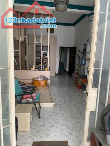 Bán nhà mặt tiền Cách Mạng Tháng Tám Quận 10 - 86m2