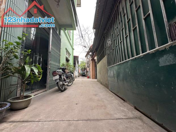 🔥🔥 HÀNG NÓNG HỔI VỪA XUẤT HIỆN TẠI 👉 PHÙ KHÊ ĐÔNG - TỪ SƠN - BẮC NINH   🌵 Dt : 75m Nở - 1