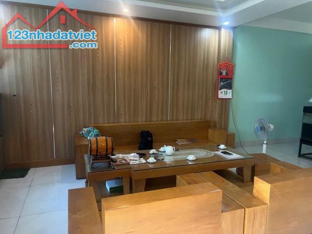 NHÀ mới đẹp 339 Phước Long B, quận 9, 5PN 5WC, tặng nội thất, hẻm ô tô chỉ 8,8 tỷ - 1