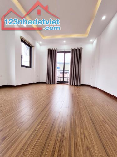 BÁN NHÀ 5 TẦNG - PHỐ MINH KHAI, HÀ NỘI - 6.6 TỶ - SỔ ĐỎ VUÔNG - 2