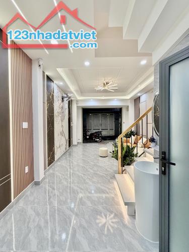 Bán nhà trần thị trọng( cống lở) 40m2 3 tầng -4 PN + 3 Wc hẻm 6m, full nội thất , nhà mới, - 1