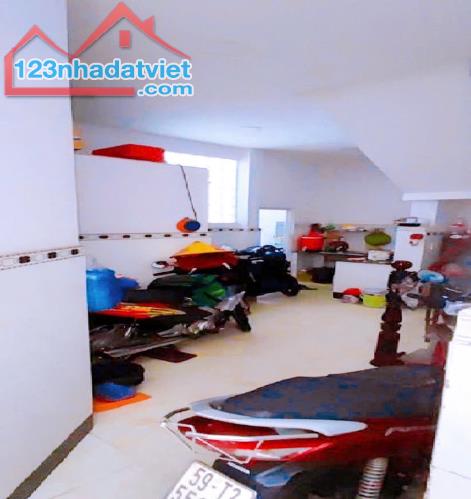 Bán nhà QUẬN 10, hẻm Cách Mạng Tháng Tám, 4 tầng, 7.2 x 11 m, Giá 15.4 tỷ - 1