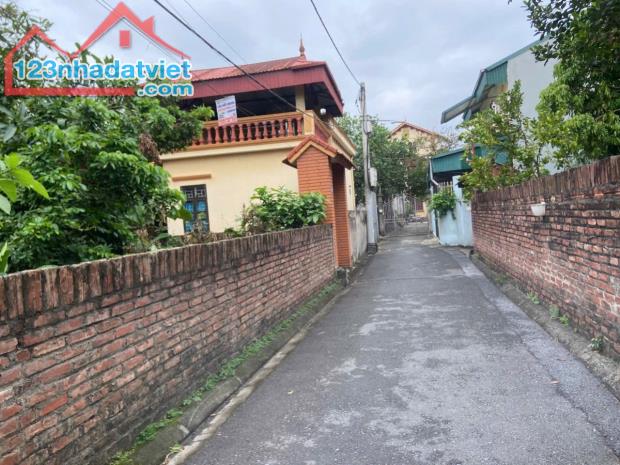 Đất đẹp hiếm đường ô tô giá hợp lý Giao Tất A Kim Sơn DT 42m2 . Giá 2.9 tỷ - 1