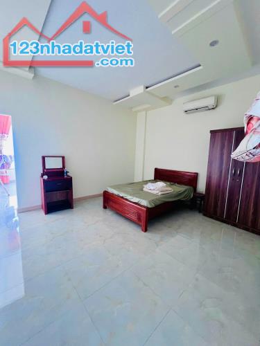 🪐 BÁN NHÀ MT KHU HOÀNG VĂN THÁI - QUY NHƠN - LH 0939 81 3696 - 3