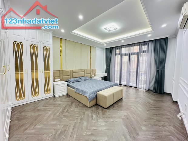 BÁN NHÀ GIÁP NHỊ - HOÀNG MAI GẦN KĐT AO SÀO, 70M x 6 TẦNG THANG MÁY GARA ÔTÔ, KD VĂN PHÒNG - 3