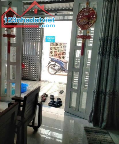 Bán nhà GẦN ĐƯỜNG LỚN 51M2, GẦN CẦU PHÚ MỸ, Đường Nguyễn Văn Quỳ, Quận 7. - 2