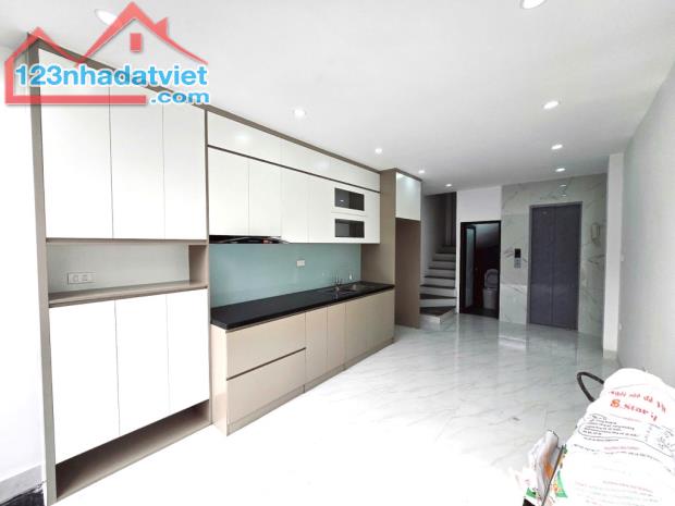 🔥🔥 NHÀ MỚI ĐẸP, GIAO THOA 3 QUẬN BA ĐÌNH, CẦU GIẤY TÂY HỒ, THANG MÁY NHẬP KHẨU, FULL NT - 3