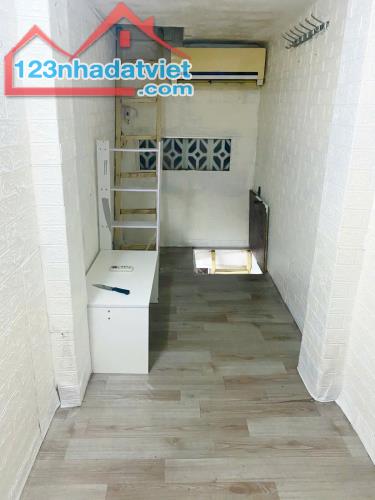 SIÊU HIẾM-CHỈ 1,5 TỶ CÓ NHÀ SỔ ĐỎ ĐỐNG ĐA 2PN, RA OTO CHỈ 5M, NGÕ 3 GÁC 11m2x3TẦNG
