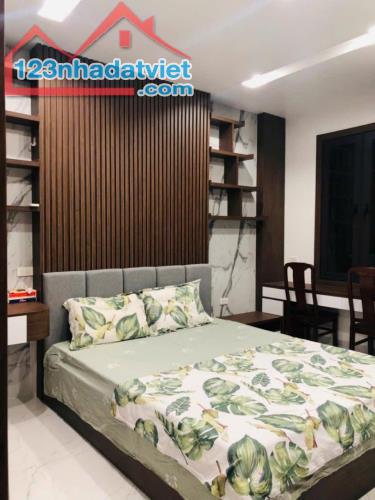 NHÀ HIẾM MỚI XÂY  - DUY NHẤT tại THÁI THỊNH -  Ô TÔ - NGÕ THÔNG - 50M × 4 tầng . Nhỉnh 6 - 2