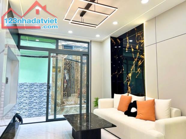BAN NHÀ MỚI XÂY FULL NỘI THẤT: Đ LÂM VĂN BỀN. KẾ CXNH .Q 7. DT: 55 M2. 2 TẦNG. CHỈ 5.5 TỶ - 2