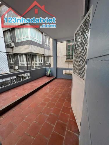 Cho thuê cả nhà tại địa chỉ ngõ 36 Nghĩa Đô (Ngõ 100 Hoàng Quốc Việt cũ - 4