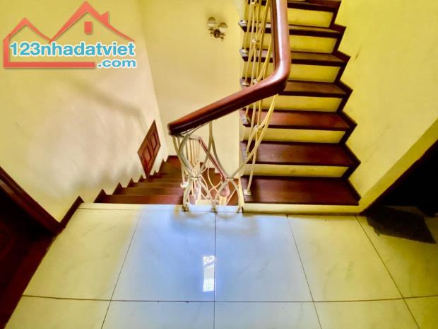 NHÀ PHÂN LÔ ĐẠI KIM – 3 Ô TÔ TRÁNH – KINH DOANH – SỔ VUÔNG – 2 MẶT THOÁNG 55M2-18.5 TỶ(CTL - 2
