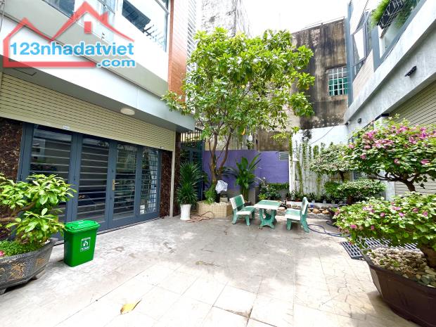 Bán nhà sát mặt tiền trường chinh - HẺM 10M XE HƠI QUAY ĐẦU - 4 TẦNG + 5PN + sân trước nhà - 4