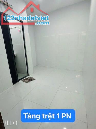 Bán gấp nhà 4PN, 3WC, 3 tầng .DTSD 109.6m2. Nguyễn Văn Luông, Q6, giá 4,88 tỷ - 3