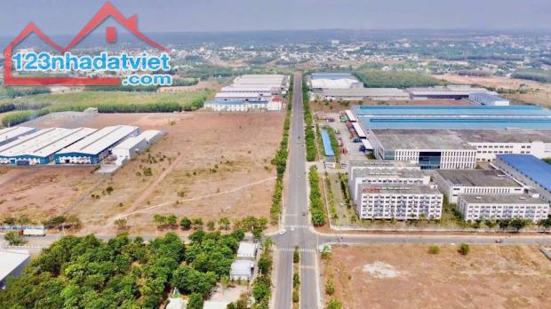 1000m2 ngang 32m gần KCN visip Tân Hòa Đồng Phú Bình Phước chỉ cần 200 triệu - 1