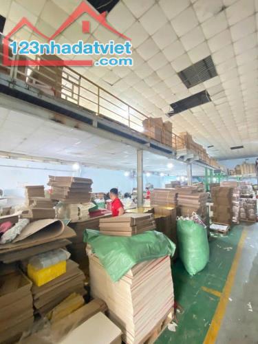 Bán Nhà Mặt tiền Bình Trị Đông - Lê Văn Quới, HL2, 18x41m, Cấp 4, sổ Vuông, giá 69 tỷ. - 1