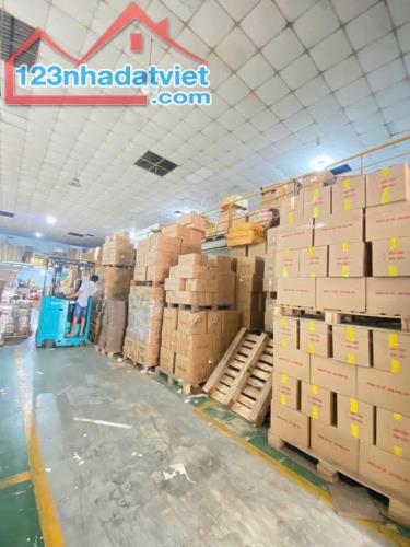 Bán Nhà Mặt tiền Bình Trị Đông - Lê Văn Quới, HL2, 18x41m, Cấp 4, sổ Vuông, giá 69 tỷ. - 2